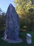 Soin très vibratoire au Menhir d'Auboranges-Essertes Soin très vibratoire au Menhir d'Auboranges-Essertes